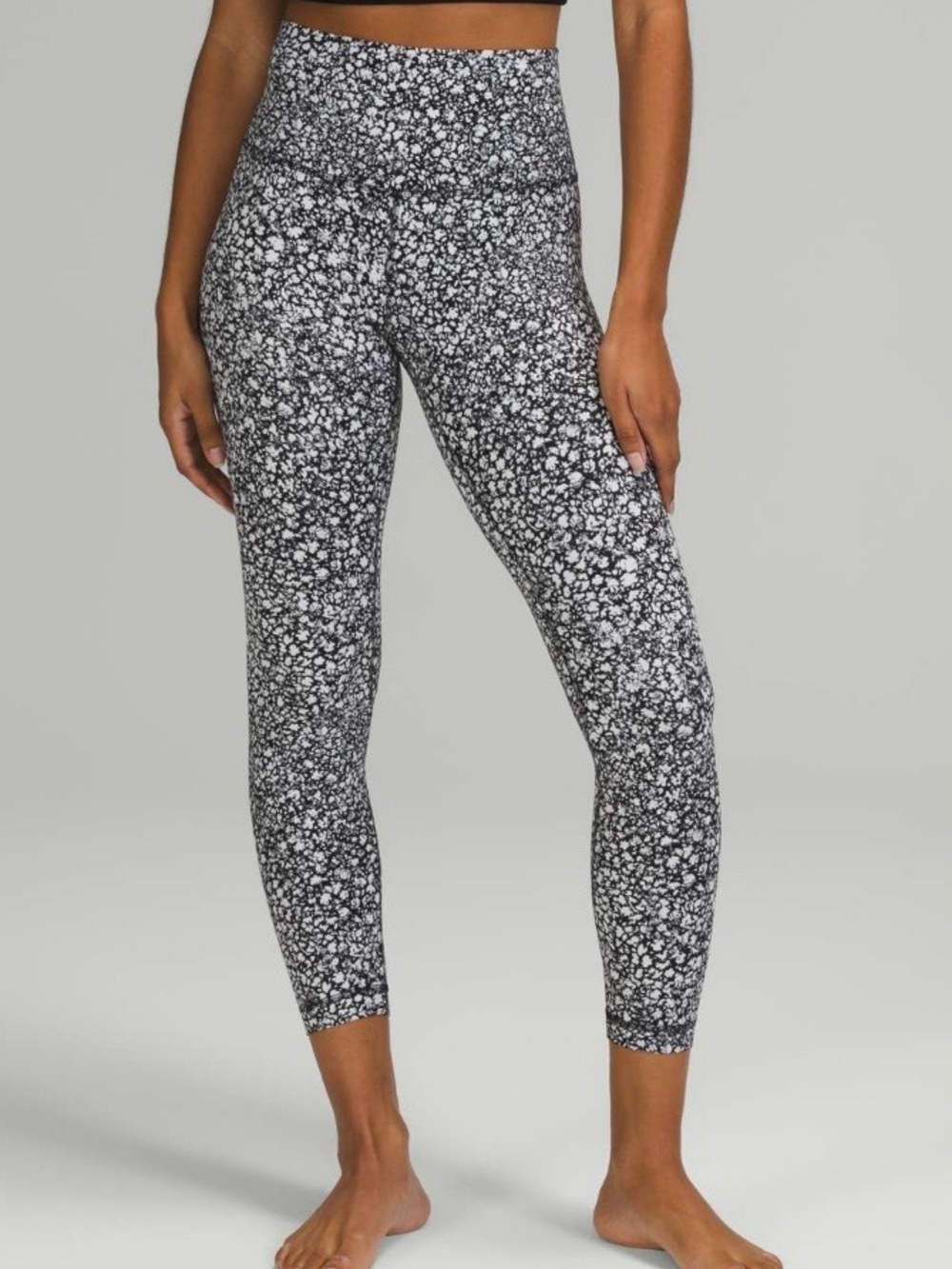 LULULEMON Venture Floral Alpine White Black Align High-Rise Pant 25” Legging 6
